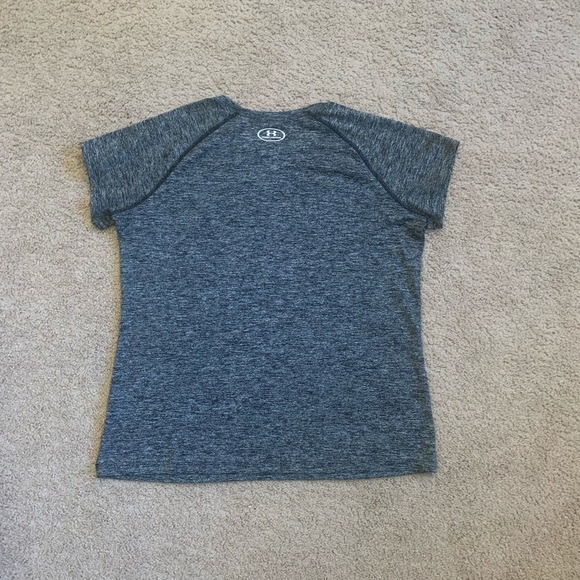 Under Armor Shirt - Picture 3 of 6